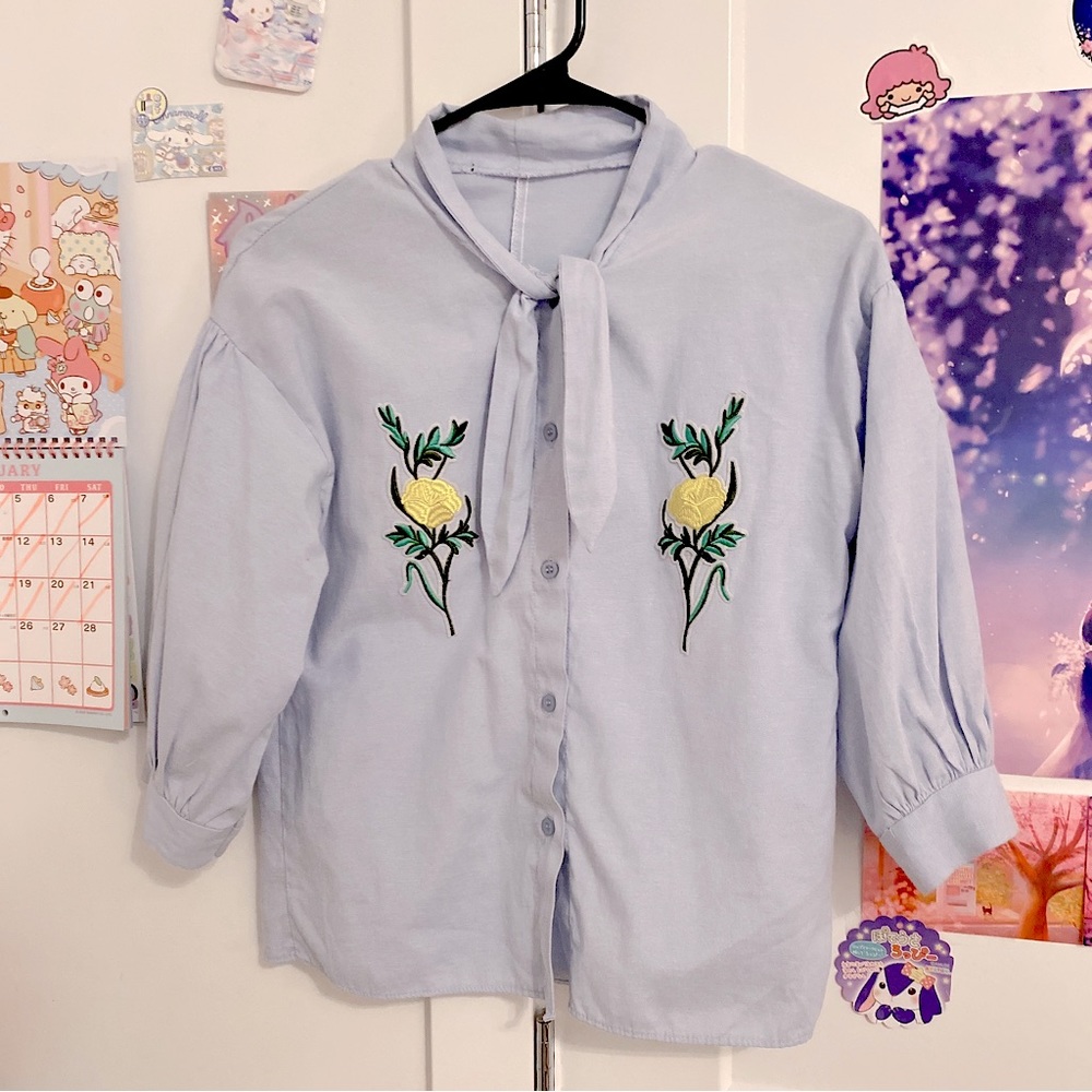 VINTAGE / THRIFTED 🌸 Cottagecore denim button up w/ yellow flower patchwork